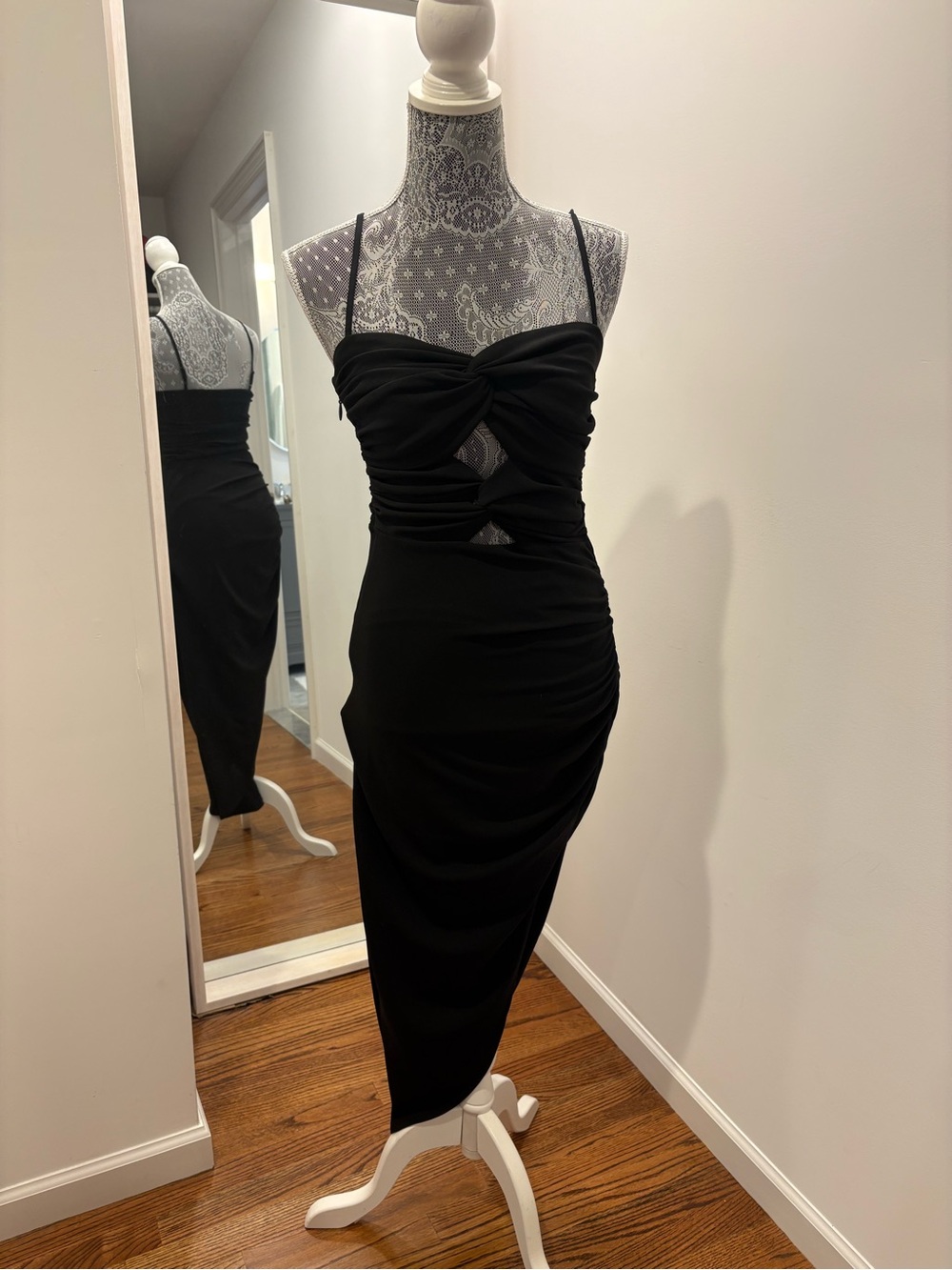 Abercrombie & Fitch Asymmetrical Ruched Cutout Dress